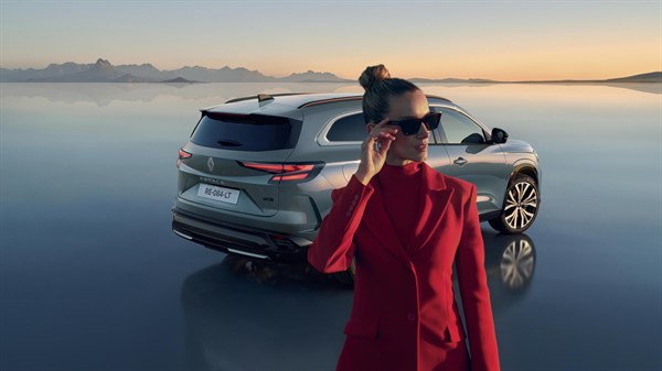 full hybrid E-Tech - branchement - Renault
