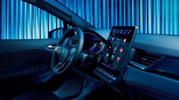 Renault Symbioz full hybrid E-Tech - expérience de conduite connectée